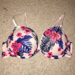 Beautiful Pink Floral VS Super Push-Up Bra